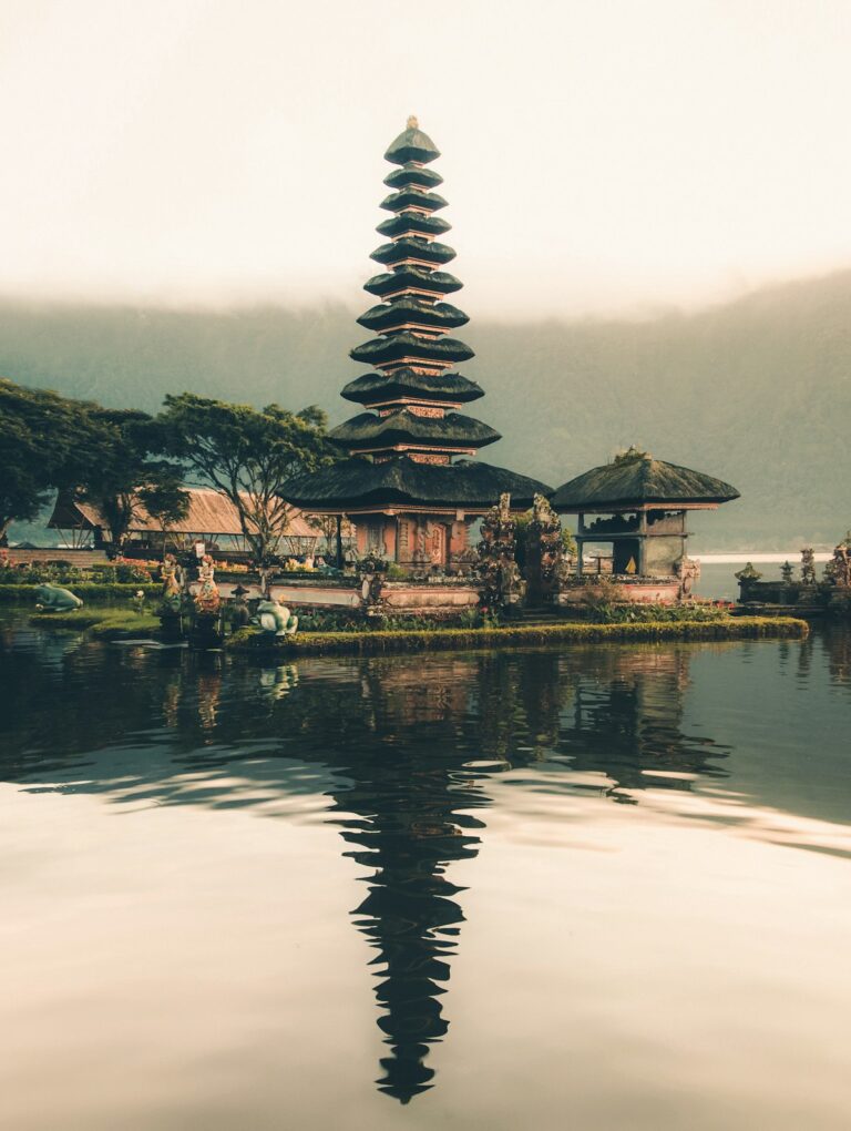 Lempuyang Temple & Tirta Gangga Royal Garden